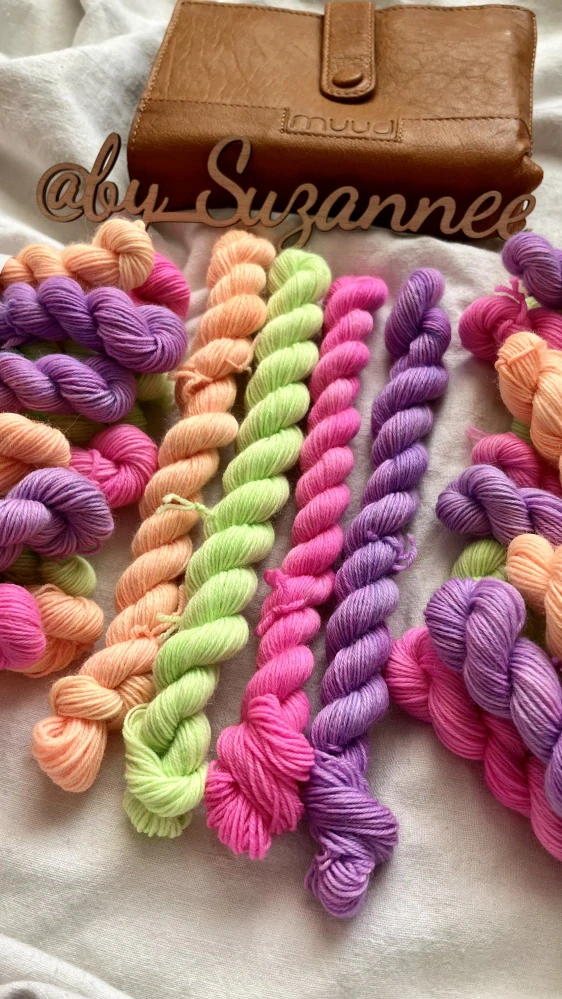 Set mini přadýnek neon 4 ks